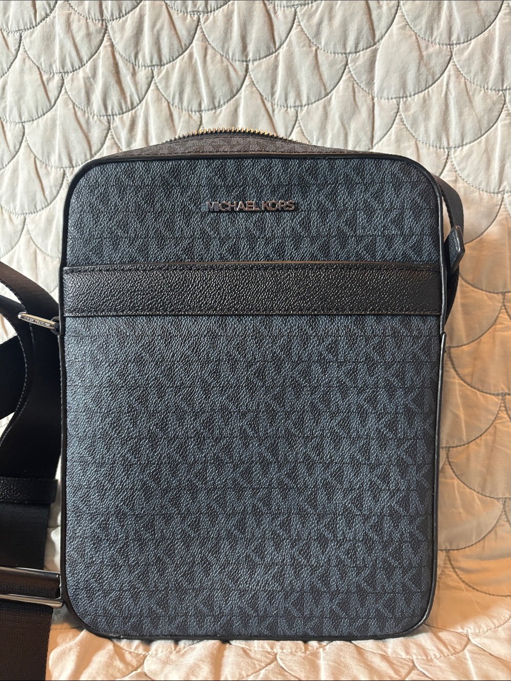 Michael Kors Men's Blue and Dark Blue Messenger Bag